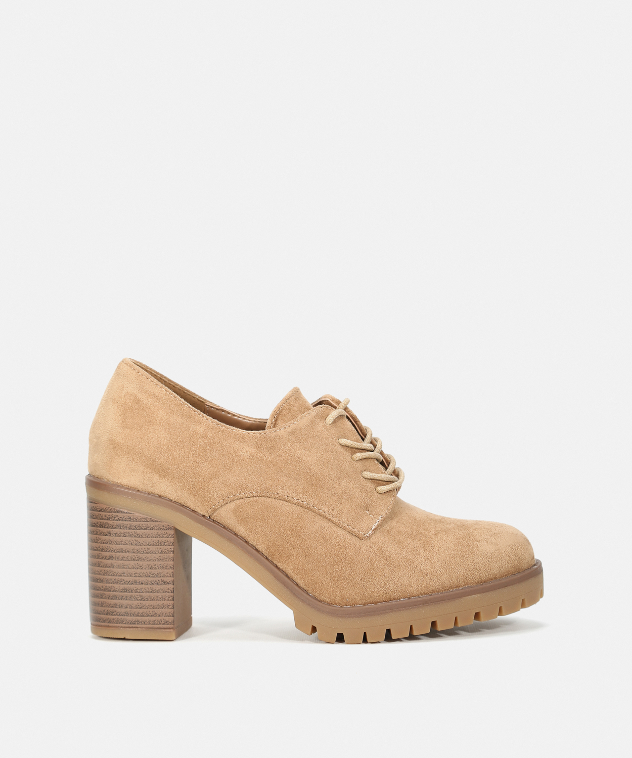 Zapatos tacón cordón